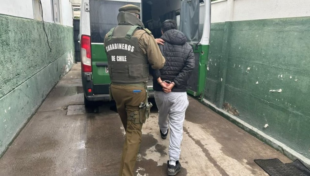 /trabajo-en-terreno-de-carabineros-permitio-detener-a-cinco-personas-en