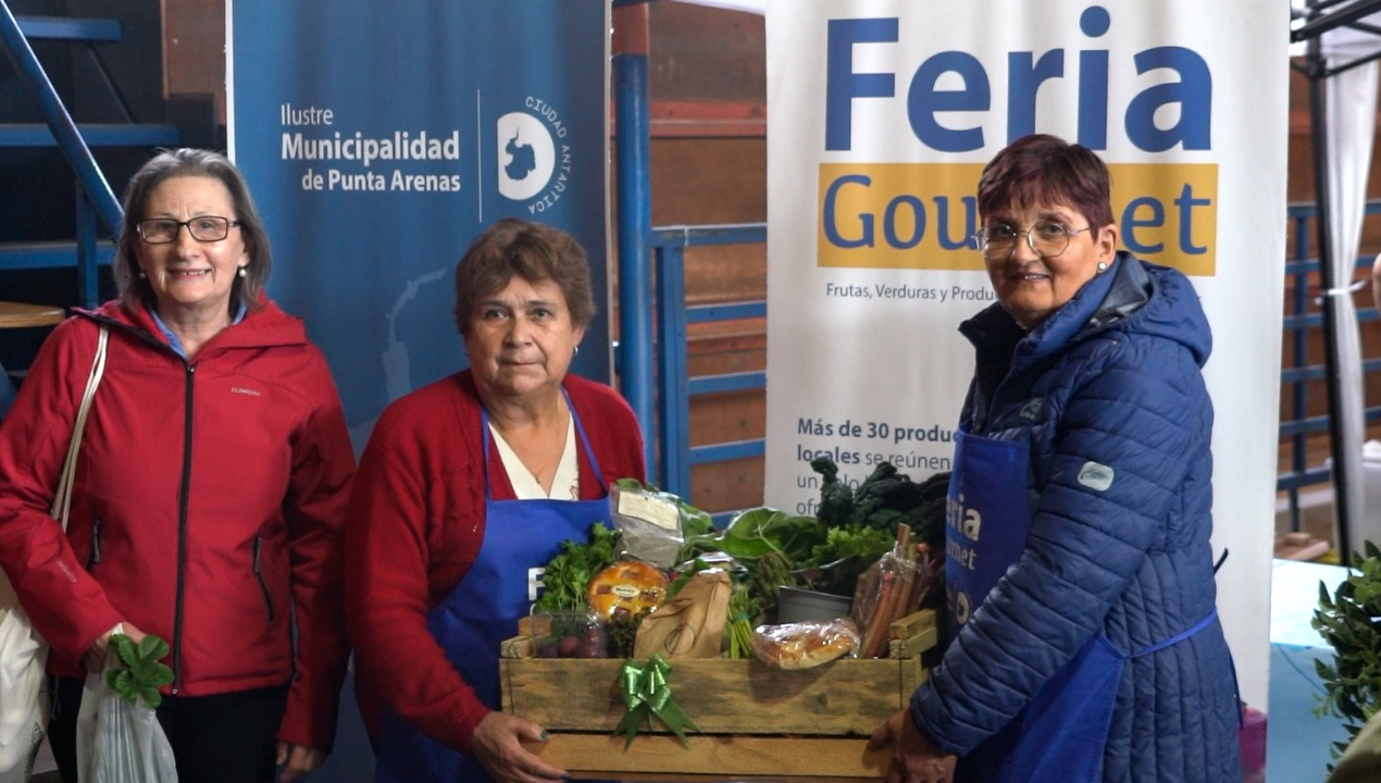 /feria-gourmet-impulso-productos-locales-en-punta-arenas