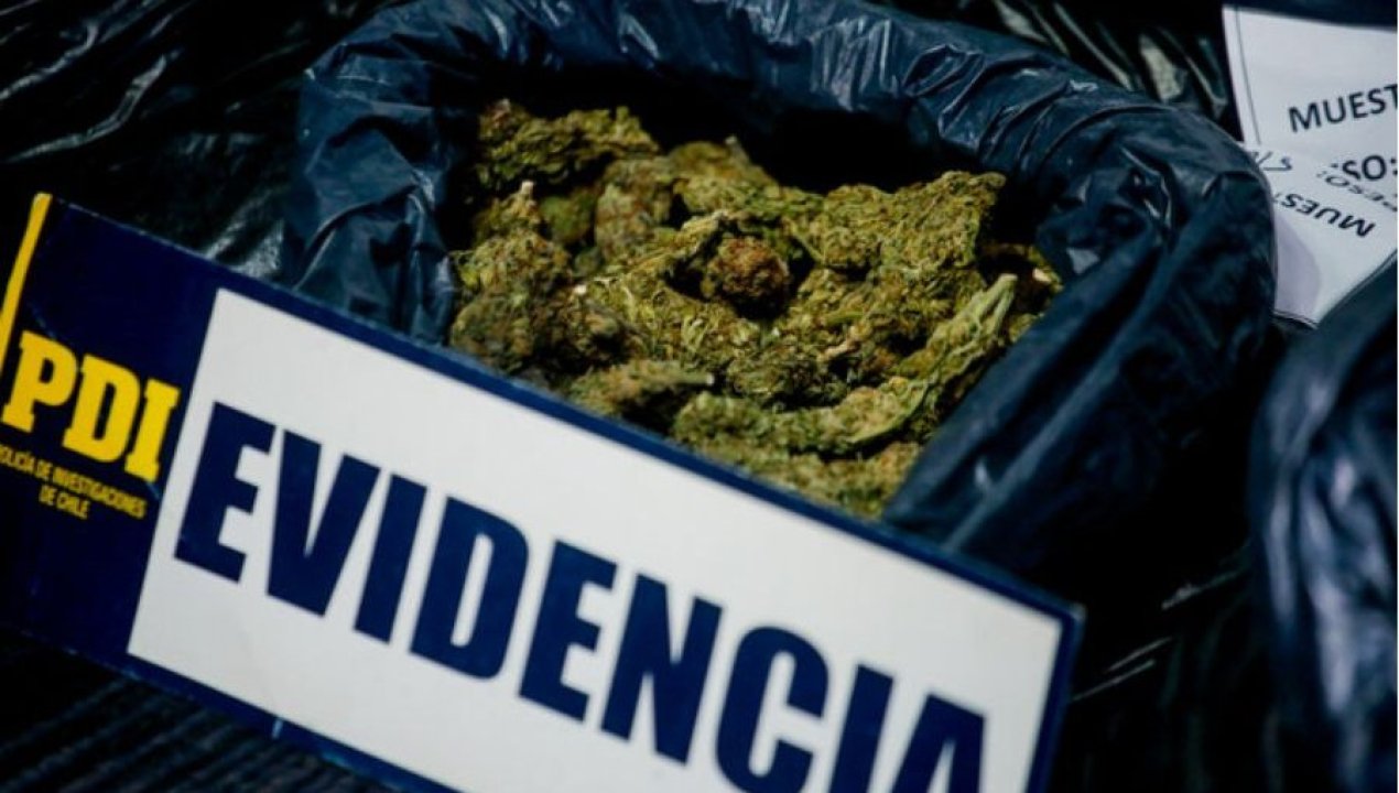 /regionales/region-de-coquimbo/pdi-incauta-12-mil-dosis-de-droga-y-desarticula-red-de-microtrafico-en-los