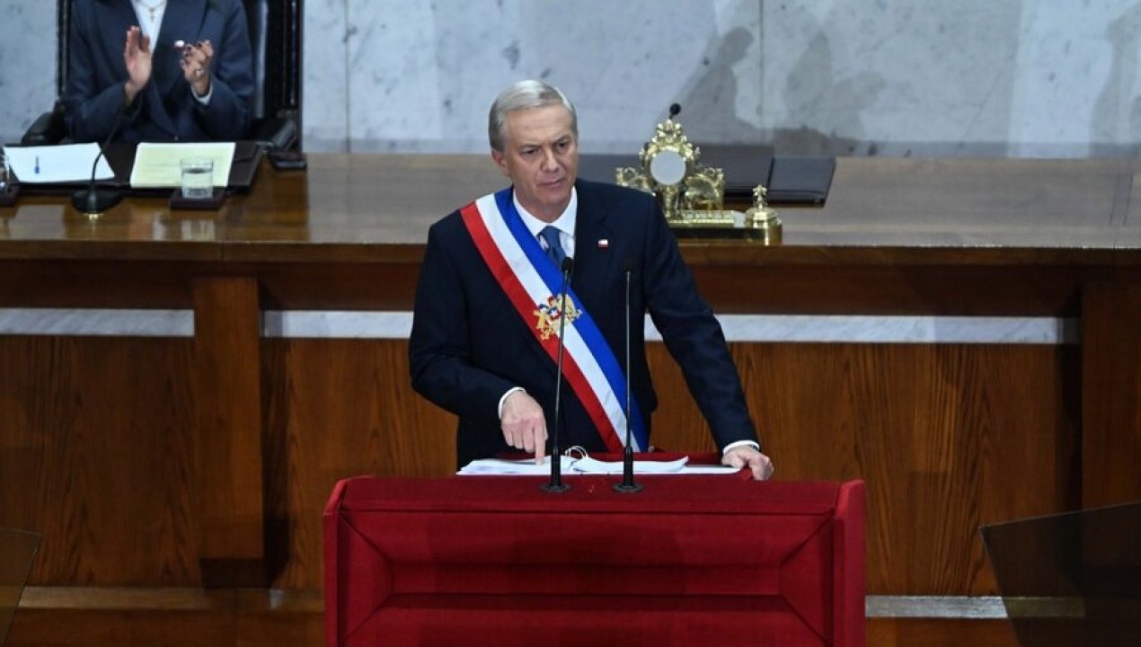 /actualidad/gobierno/incidentes-y-tension-marcaron-primera-cuenta-publica-de-kast-en-valparaiso